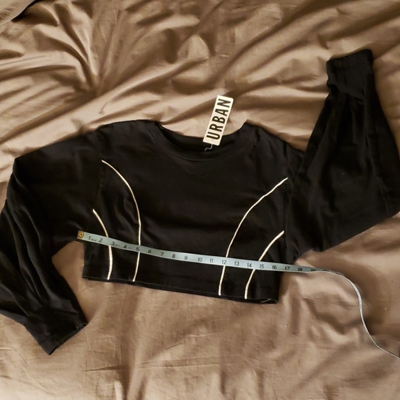 NWT- Urban Outfitters top - Picture 3 of 4